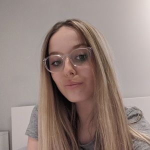 Meet your Posher, Alexandra